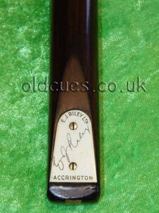 Thumbnail of ejr_2367523193_badge.jpg