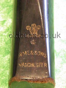 Thumbnail of prince_of_wales_7841461181_badge.jpg